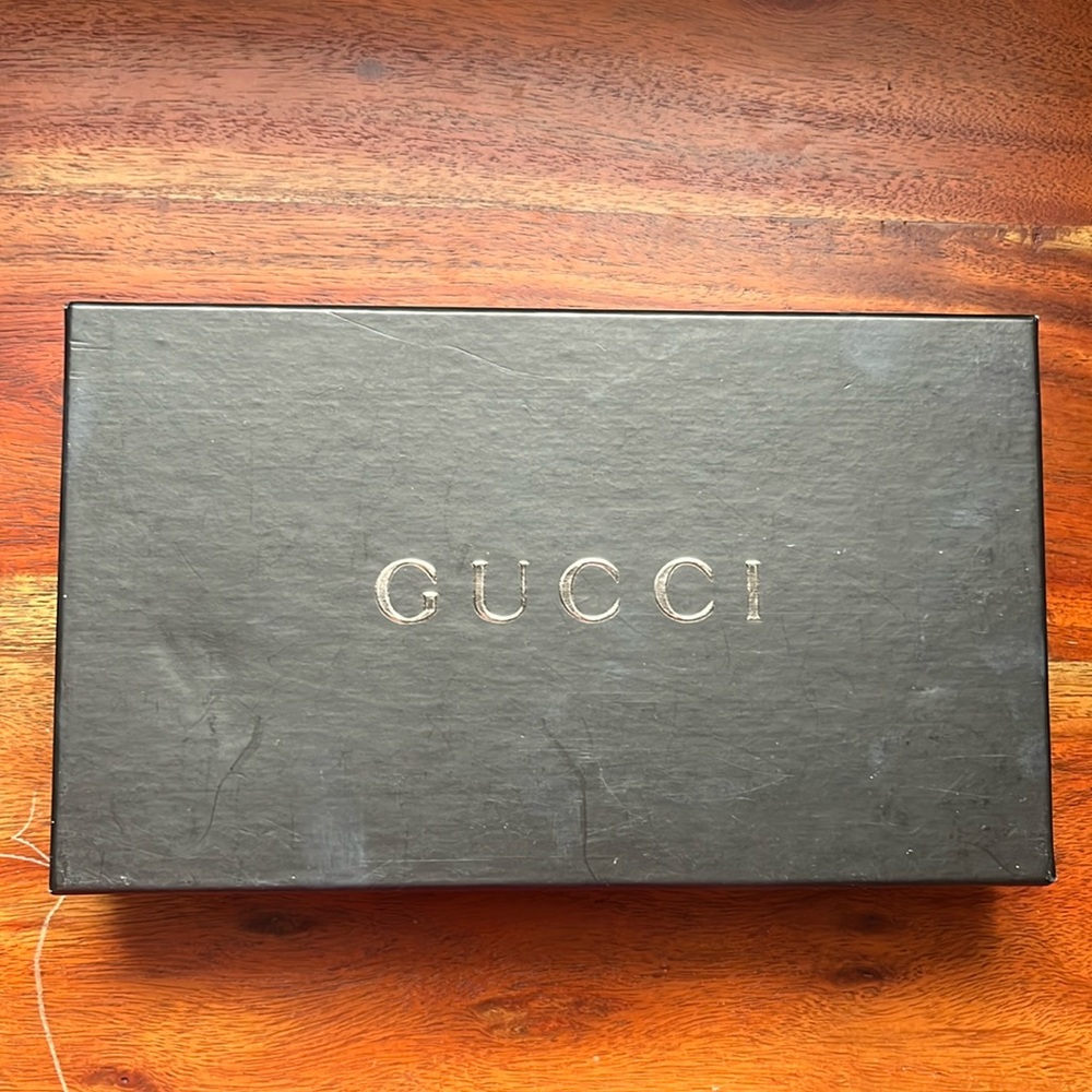 Used black Gucci wallet box.